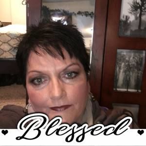 Meet your Posher, Tena